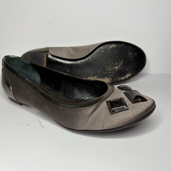 BURBERRY Jeweled Satin Ballet Flats Embellished Silver Gray Women's 36 US 5.5 /6 - Picture 3 of 6